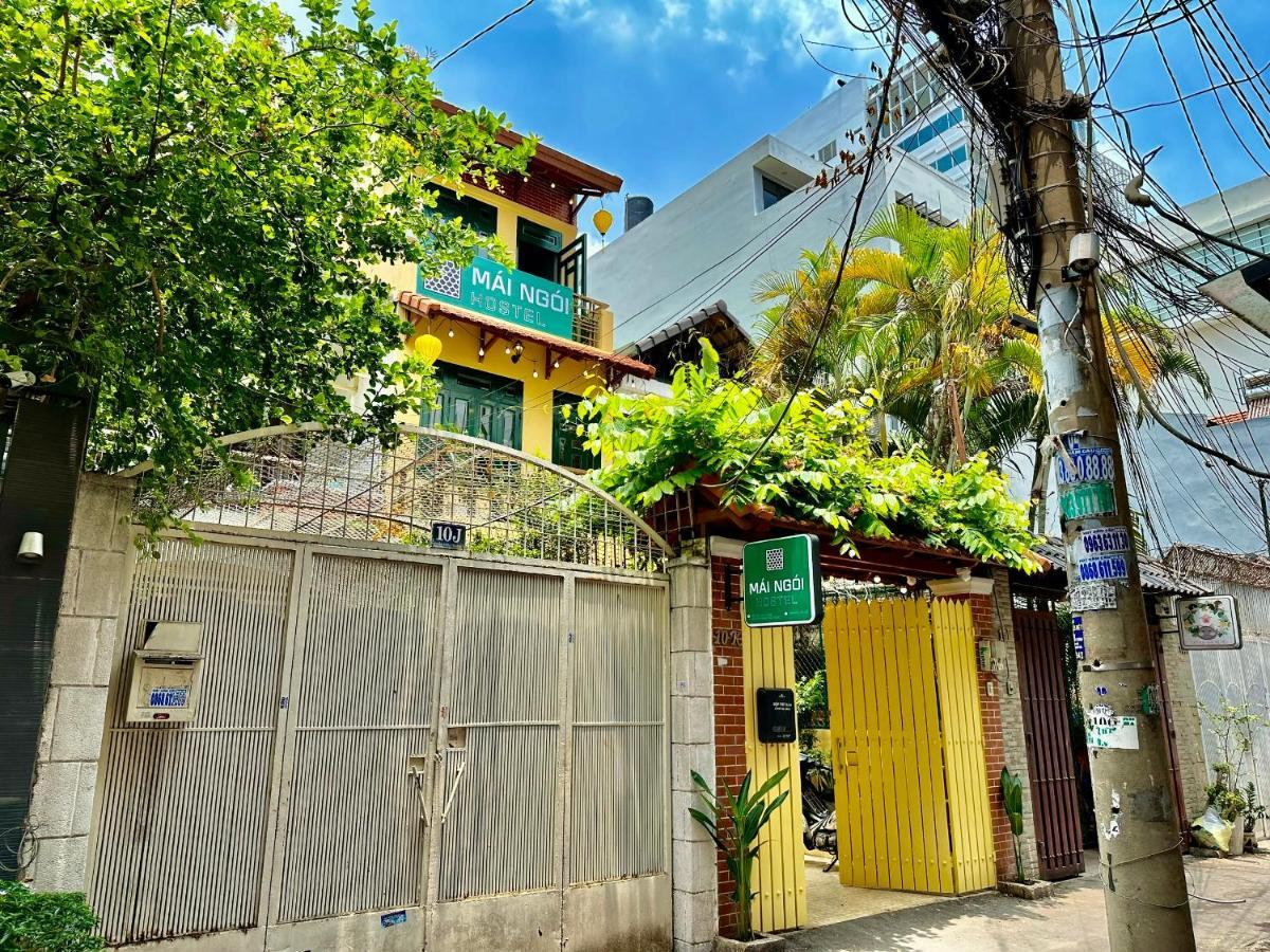 The Roof Tiles Hostel Ho Chi Minh City Bagian luar foto